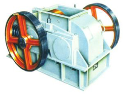 對輥式破碎機產(chǎn)品圖片