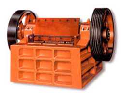 細(xì)碎顎式破碎機產(chǎn)品圖片