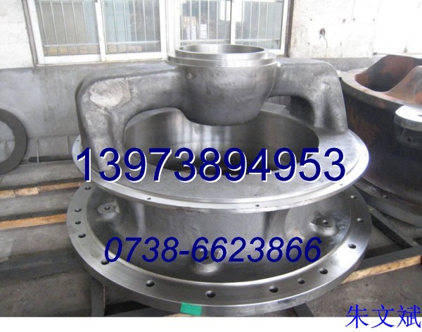 圓錐破碎機(jī)配件系列有:軀體、動錐總成、定錐總成等產(chǎn)品圖片