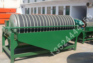 ShanDong鐵礦磁選機(jī)/干式磁選機(jī)/高梯度磁選機(jī)產(chǎn)品圖片