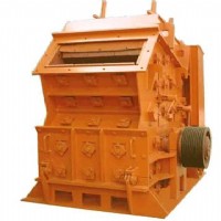 銘鑫重工機械反擊式破碎機設(shè)備