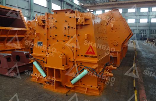 反擊式破碎機產(chǎn)品圖片