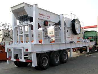 G12移動式破碎機(jī)產(chǎn)品圖片