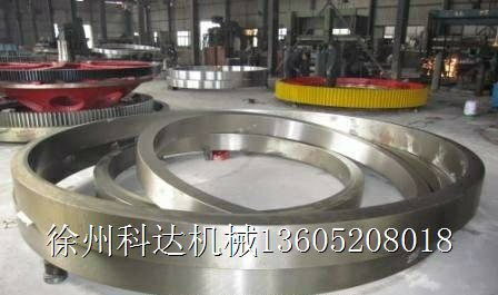 專業(yè)加工滾筒烘干機大齒輪滾圈等配件產(chǎn)品圖片