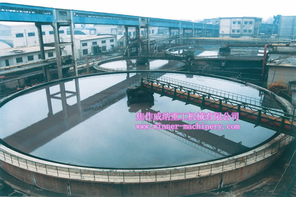 周邊傳動(dòng)濃縮機(jī)產(chǎn)品圖片