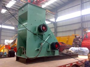 雙級(jí)粉碎機(jī)產(chǎn)品圖片