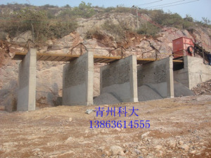 青州平面往復(fù)篩/拖篩價格/圓振動篩廠家產(chǎn)品圖片