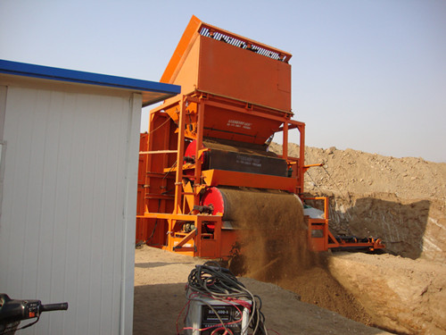 山東干選機，強磁立式干選機，優(yōu)質(zhì)干選機廠家產(chǎn)品圖片