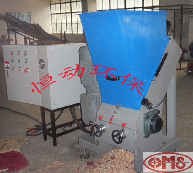 塑料廢紙|固體廢棄物破碎機單軸L450產(chǎn)品圖片