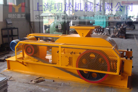 對(duì)輥破碎機(jī)質(zhì)量較重要 明於機(jī)械產(chǎn)品圖片