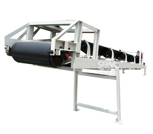 皮帶輸送機(jī) 礦山輸送機(jī) 石頭輸送機(jī)產(chǎn)品圖片