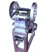 剛玉陶瓷顎式破碎機(jī)