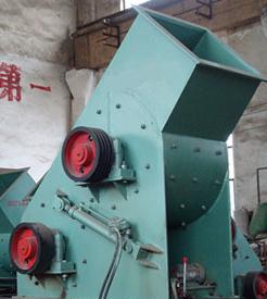 鞏義中弘頁(yè)巖粉碎機(jī)