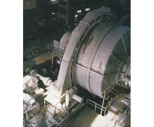 自磨機廠家供貨價格-【沈陽時代重礦】