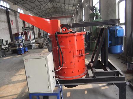 供應(yīng)河南永華破碎機產(chǎn)品圖片