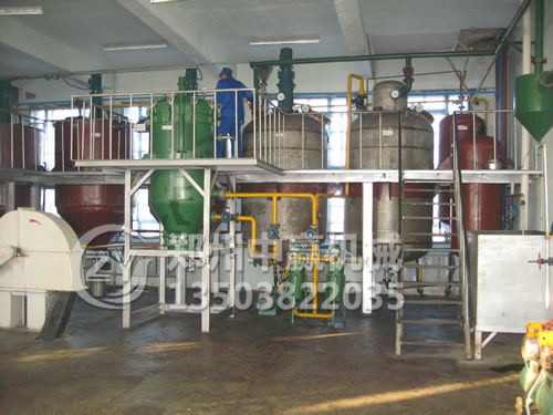 分析球磨機(jī)襯板脫落的原因以及解決辦法-選礦設(shè)備機(jī)械產(chǎn)品圖片