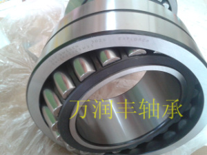 國產(chǎn)LYC23156K軸承調(diào)心滾子破碎機(jī)軸承產(chǎn)品圖片