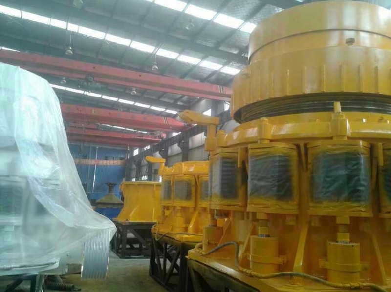 河南少重圓錐式破碎機(jī)