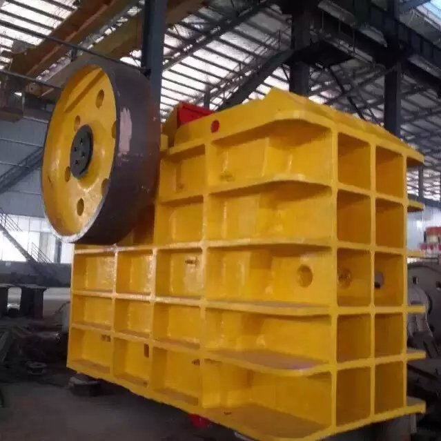 河南少重顎式破碎機(jī)