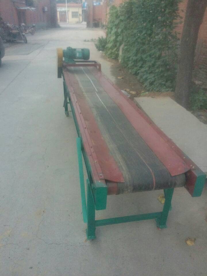 皮帶輸送機產(chǎn)品圖片