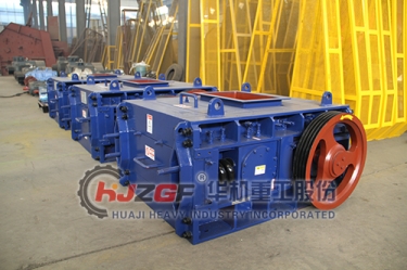 對(duì)輥破碎機(jī)產(chǎn)品圖片