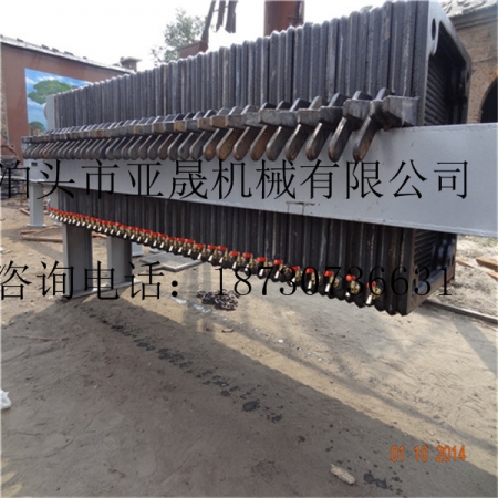  不銹鋼壓濾機(jī)廠為您提供甲醇?jí)簽V機(jī)價(jià)格較低產(chǎn)品圖片