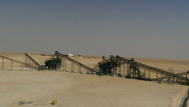 各種規(guī)格型號(hào)皮帶機(jī)DT75、DTII、DTIIA、移動(dòng)式、ZY15機(jī)制砂系列產(chǎn)品圖片