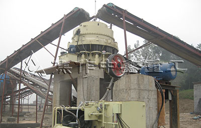 復(fù)合式圓錐破碎機(jī)