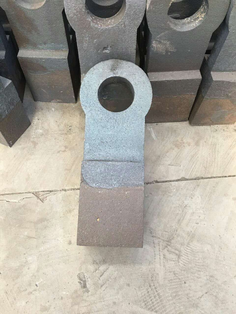 雙液復(fù)合高鉻耐磨錘頭產(chǎn)品圖片