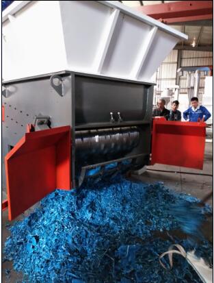 塑料藍桶撕碎機