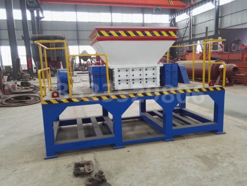 廢紙板撕碎機(jī)應(yīng)用廣泛