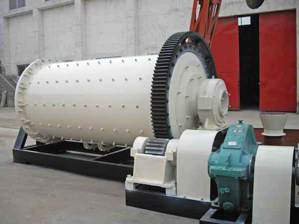 Ф1200×2400球磨機(jī)產(chǎn)品圖片