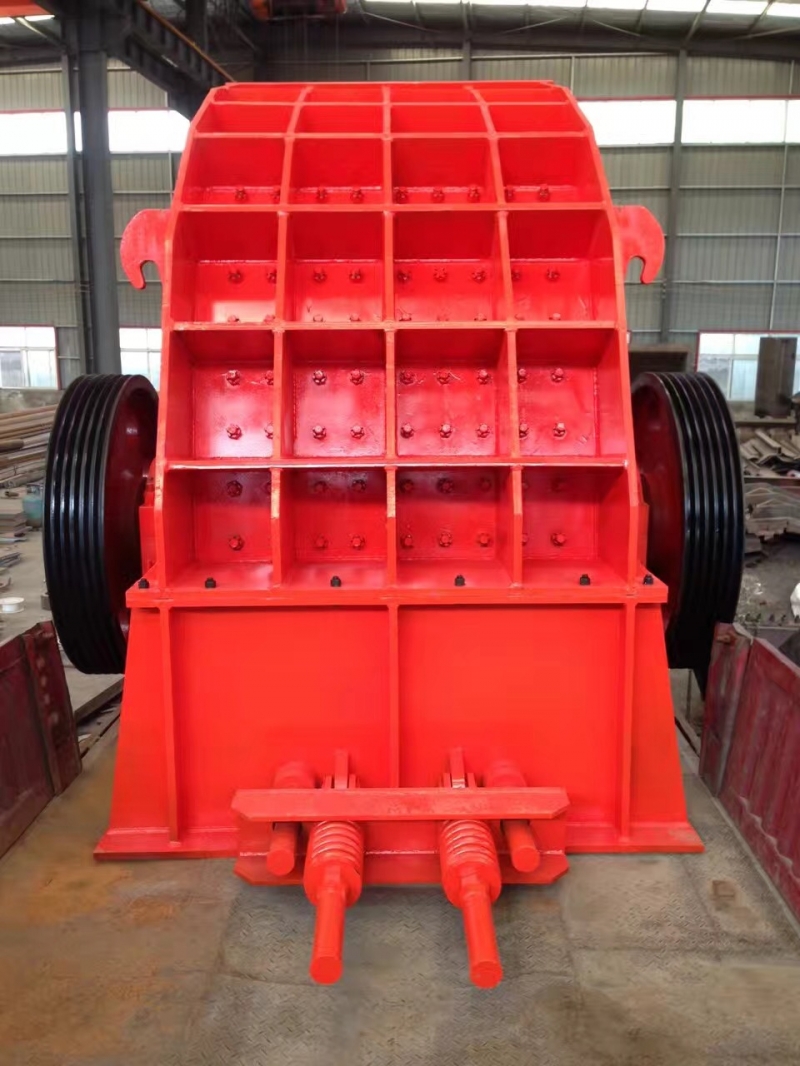 反擊式破碎機產(chǎn)品圖片