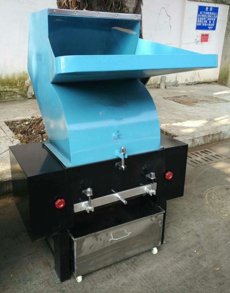 湖北廢料破碎機15匹塑料破碎機產(chǎn)品圖片