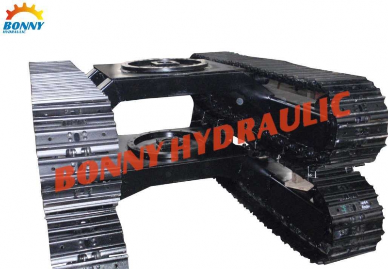 橡膠包鋼履帶底盤(pán)產(chǎn)品圖片