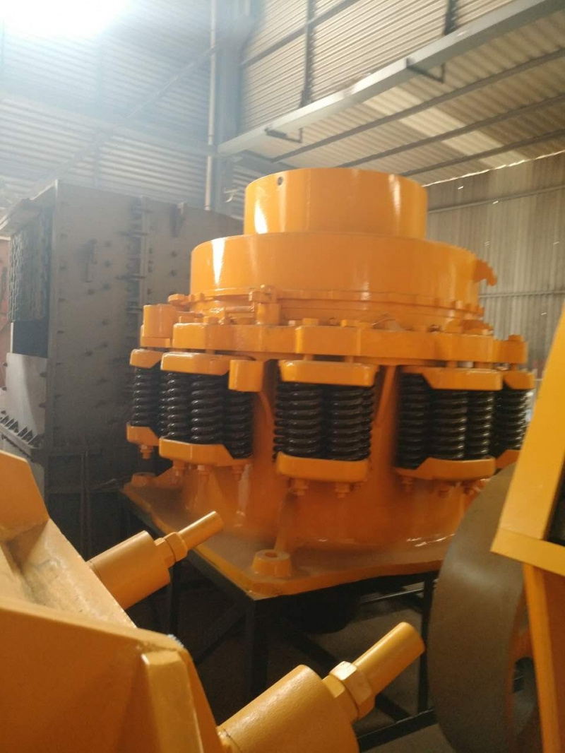 圓錐破碎機-單杠液壓圓錐機-圓錐機