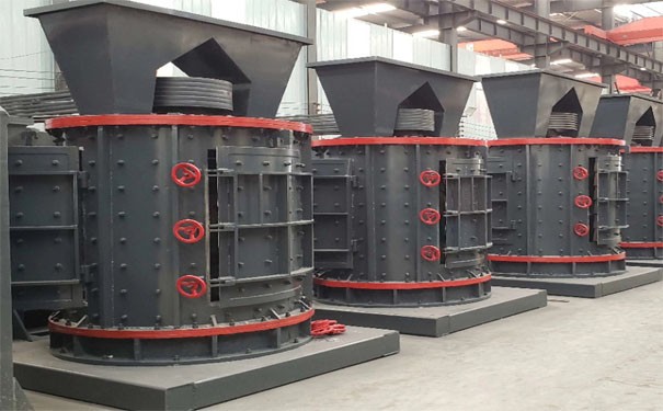 立軸式制砂機(jī)是制砂行業(yè)說走就走的新型產(chǎn)品圖片