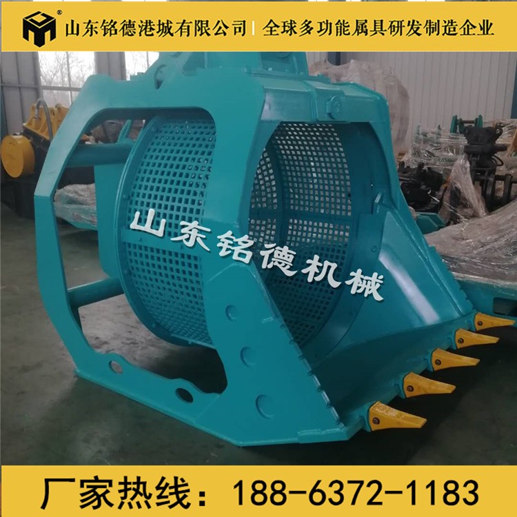 挖掘機旋轉(zhuǎn)篩分斗振動旋轉(zhuǎn)篩分斗挖機廠家直銷產(chǎn)品圖片