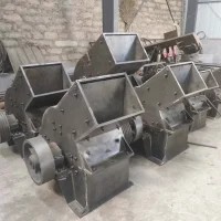 錘破制砂機(jī)_青石錘破機(jī)_石灰石破碎機(jī)產(chǎn)品圖片