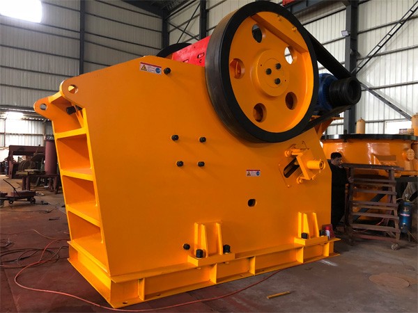 鄂式破碎機(jī)