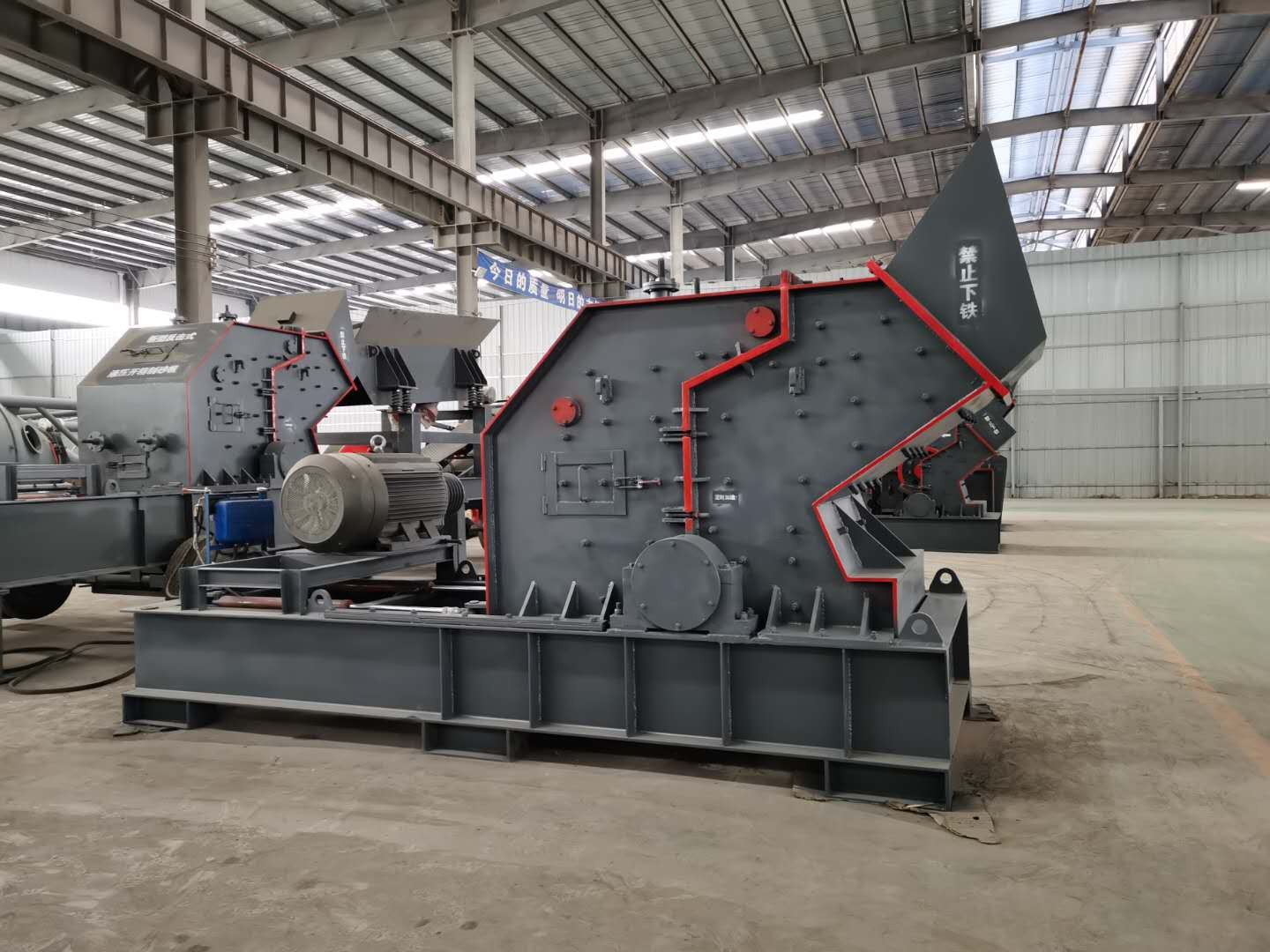 液壓開箱制砂機(jī) 玄武巖制砂機(jī) 大功率砂石機(jī)產(chǎn)品圖片