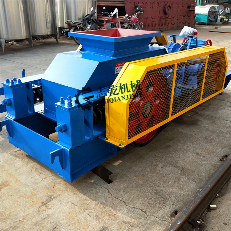 金剛石對輥破碎機 鋁灰雙棍擠壓式粉碎機 磁鐵礦石棍式粉碎機產(chǎn)品圖片