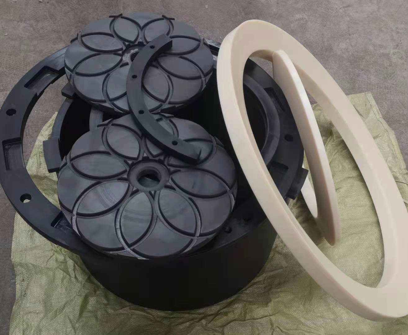 破碎機A尼龍套廠家批發含油尼龍套