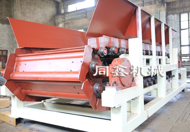 板式給料機(jī)，重型板式喂料機(jī)，板式輸送機(jī)產(chǎn)品圖片