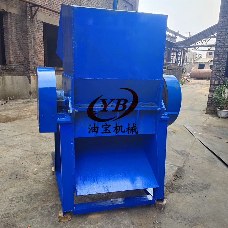 廢塑料筐粉碎機(jī)，強(qiáng)力廢塑料粉碎機(jī)設(shè)備