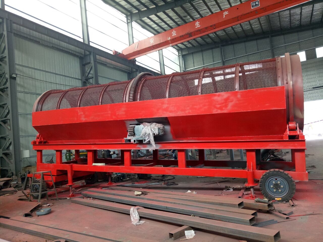 無(wú)軸滾筒篩 濰坊華鼎重工專(zhuān)業(yè)生產(chǎn)產(chǎn)品圖片