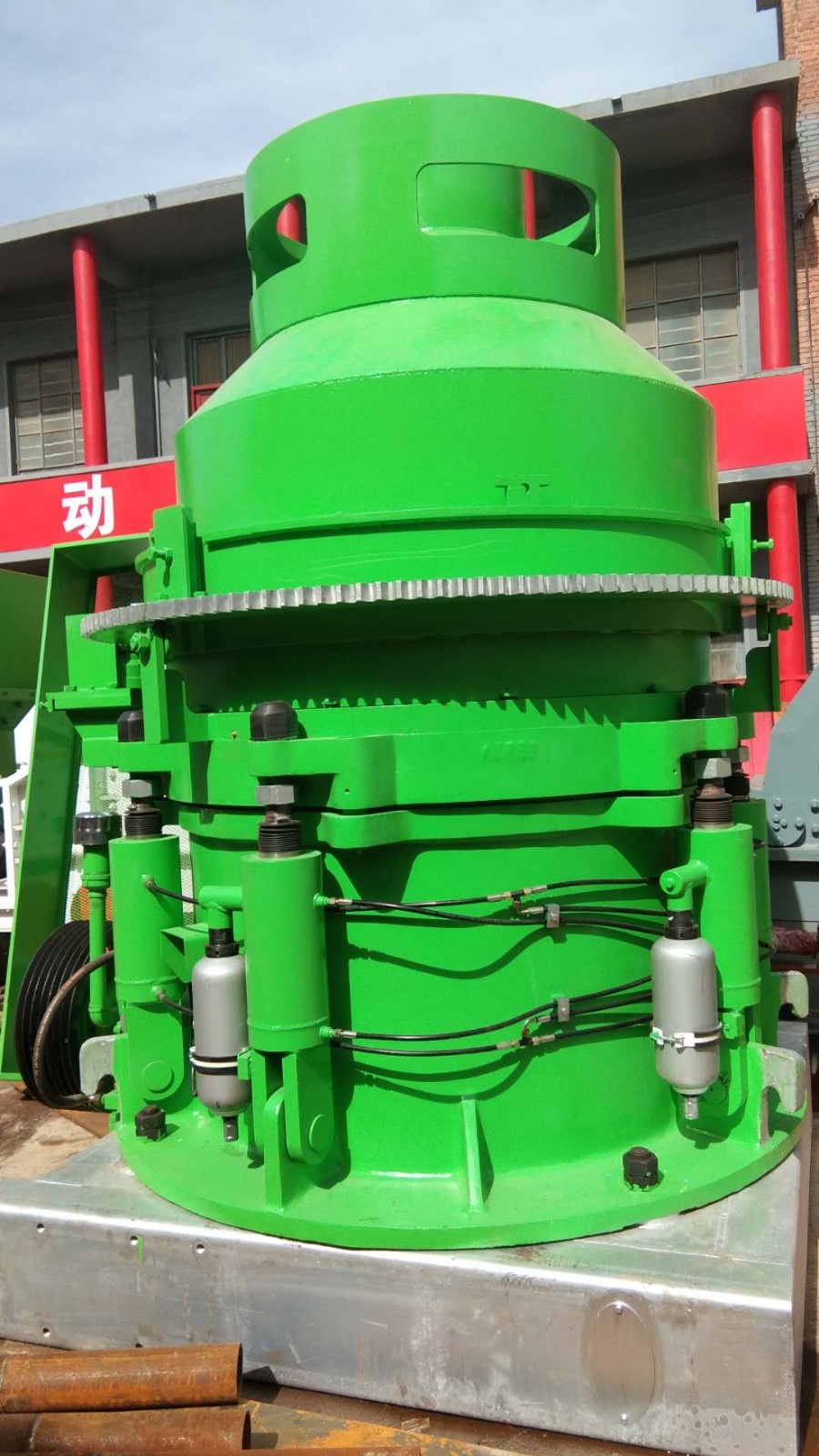 石英石破碎機單缸圓錐破碎機