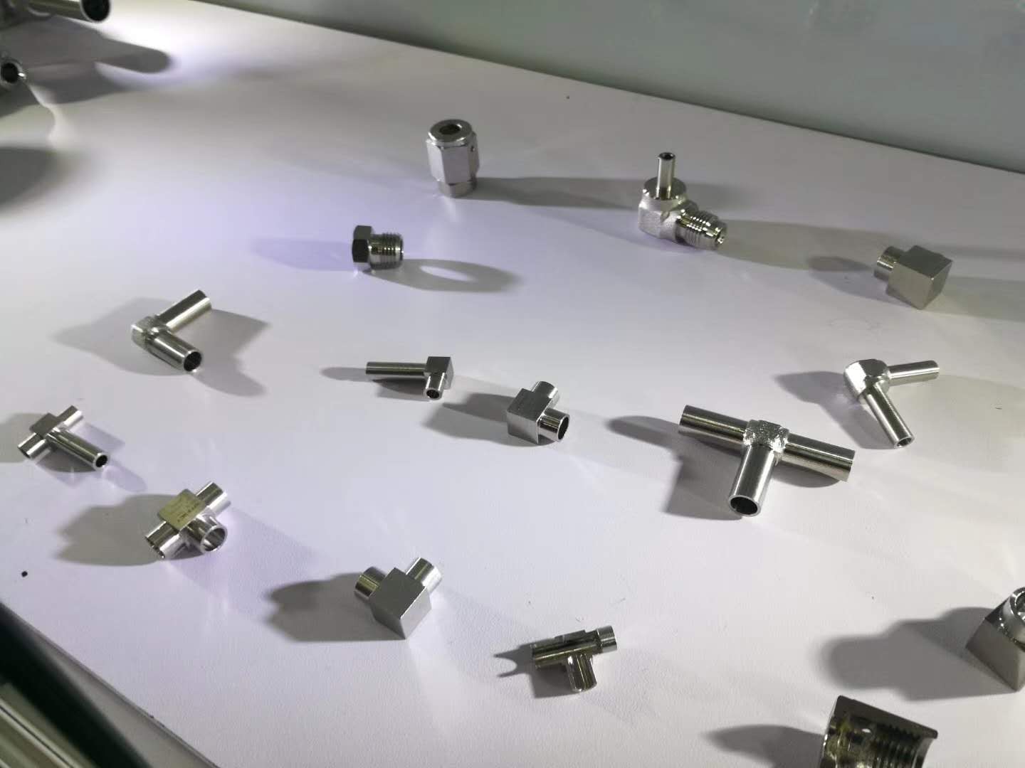  不銹鋼卡套直通管件結(jié)構(gòu)產(chǎn)品圖片