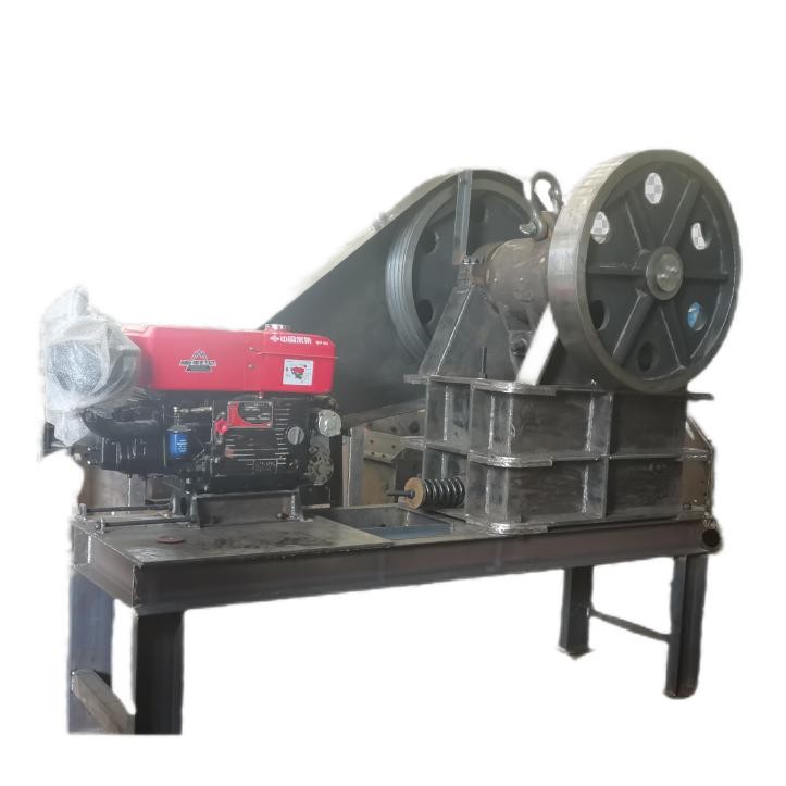 PE250*400柴油機可移動破碎機  建筑垃圾破碎機