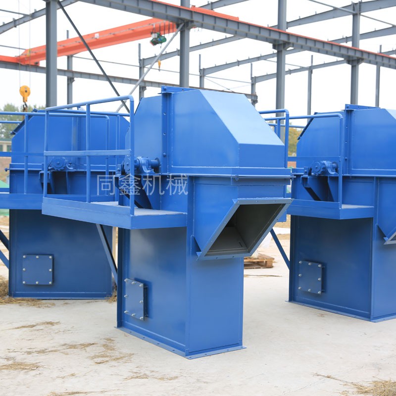 TD型斗式提升機(jī)，膠帶斗式提升機(jī)產(chǎn)品圖片